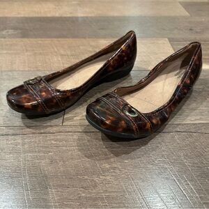 Clarks Tortoiseshell Flats